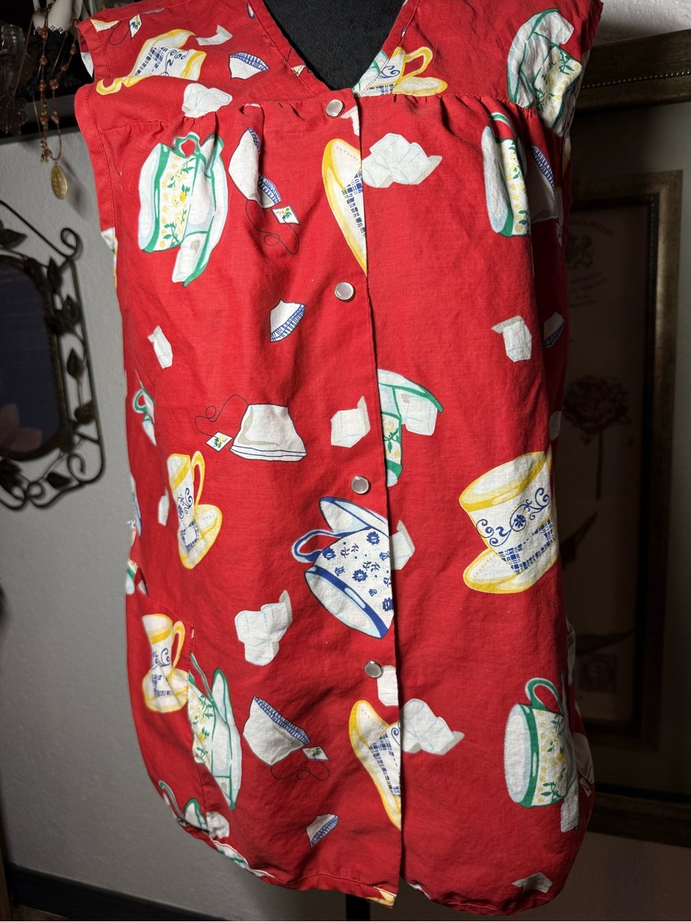 ⁠Vintage Moon Dance Teacups Sugar Cubes Print Snap Front House Dress Smock •L⁠•
